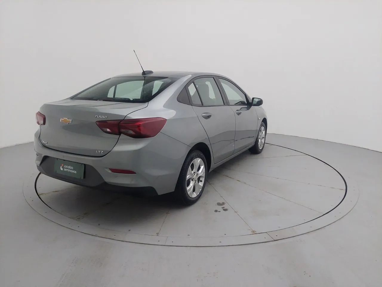 Chevrolet Onix Plus LTZ 1.0 12V TB Flex Aut. 4P, foto 5 de 18