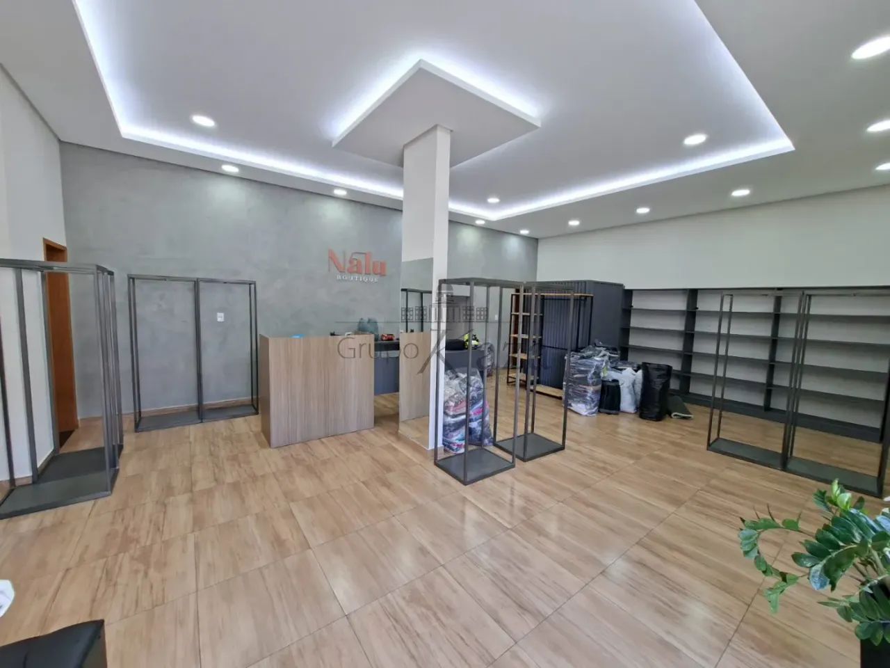 Ponto Comercial - Bosque dos Ipês 90m²