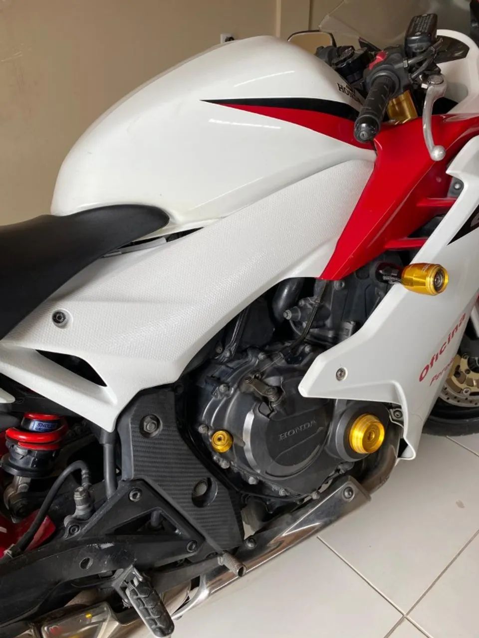 Cbr 600f 2014 - Foto 4