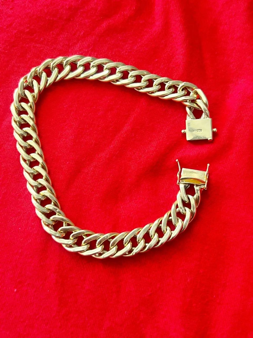 Vendo pulseira de ouro 18