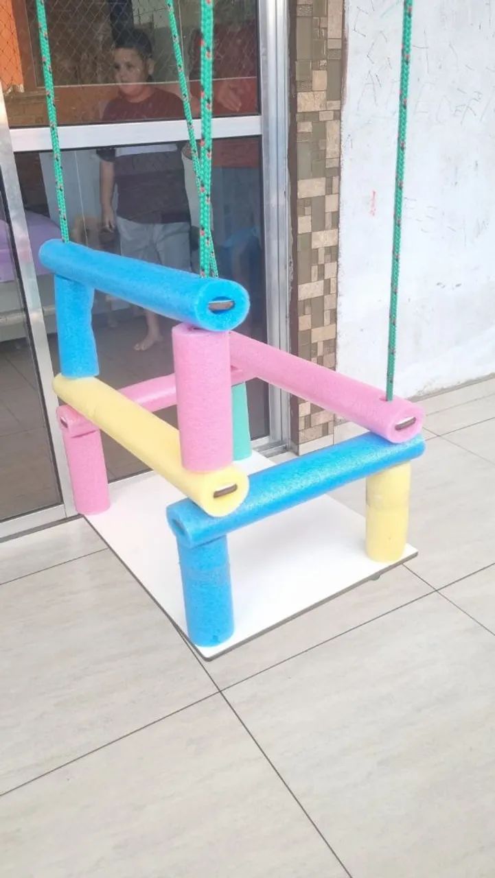 Balanço infantil revestido com espumas. - Foto 5