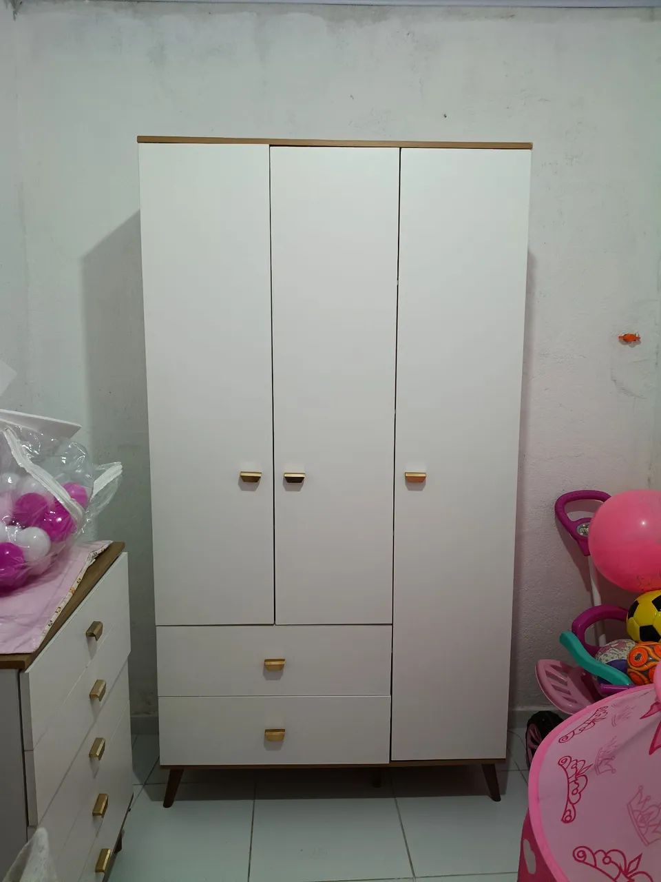 Cômoda e guarda roupa 