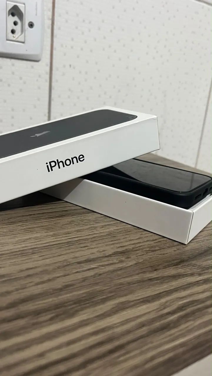 iPhone 11 64GB Preto! Completo e funcionando perfeitamente! - Foto 2