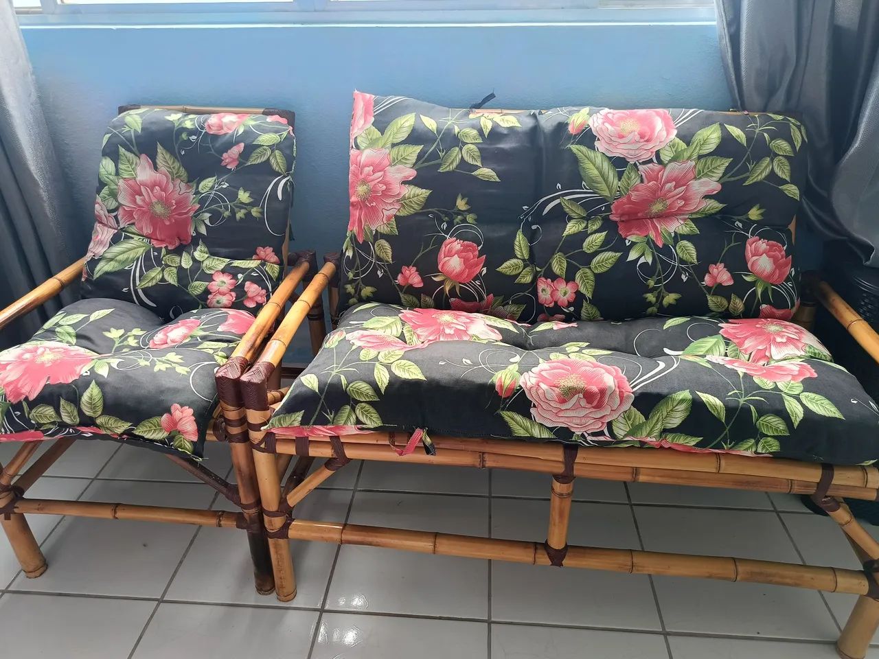 Conjunto de poltronas de Bambú 