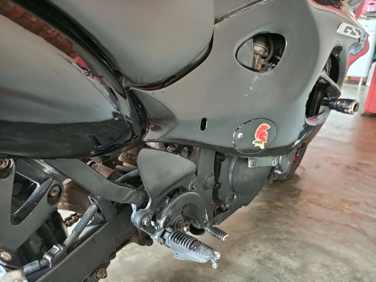 Suzuki 750  4 cilindros  - Foto 3