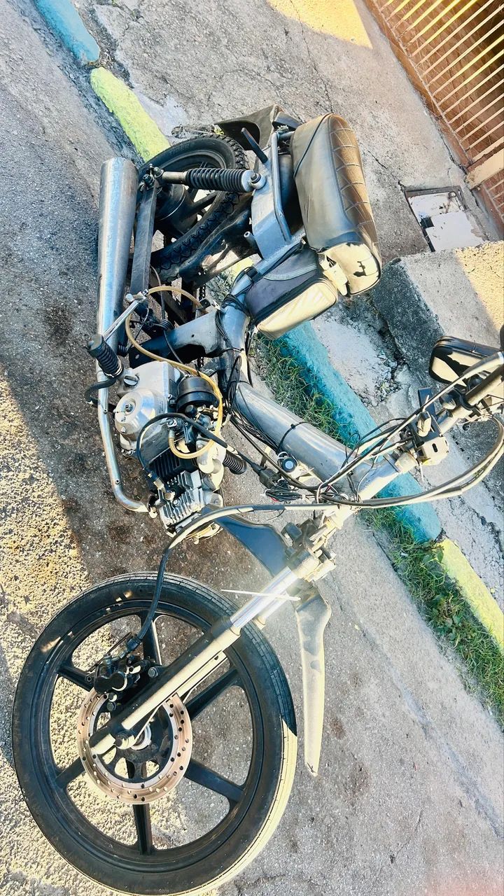 Mobilete motor 4 tempos - Foto 2
