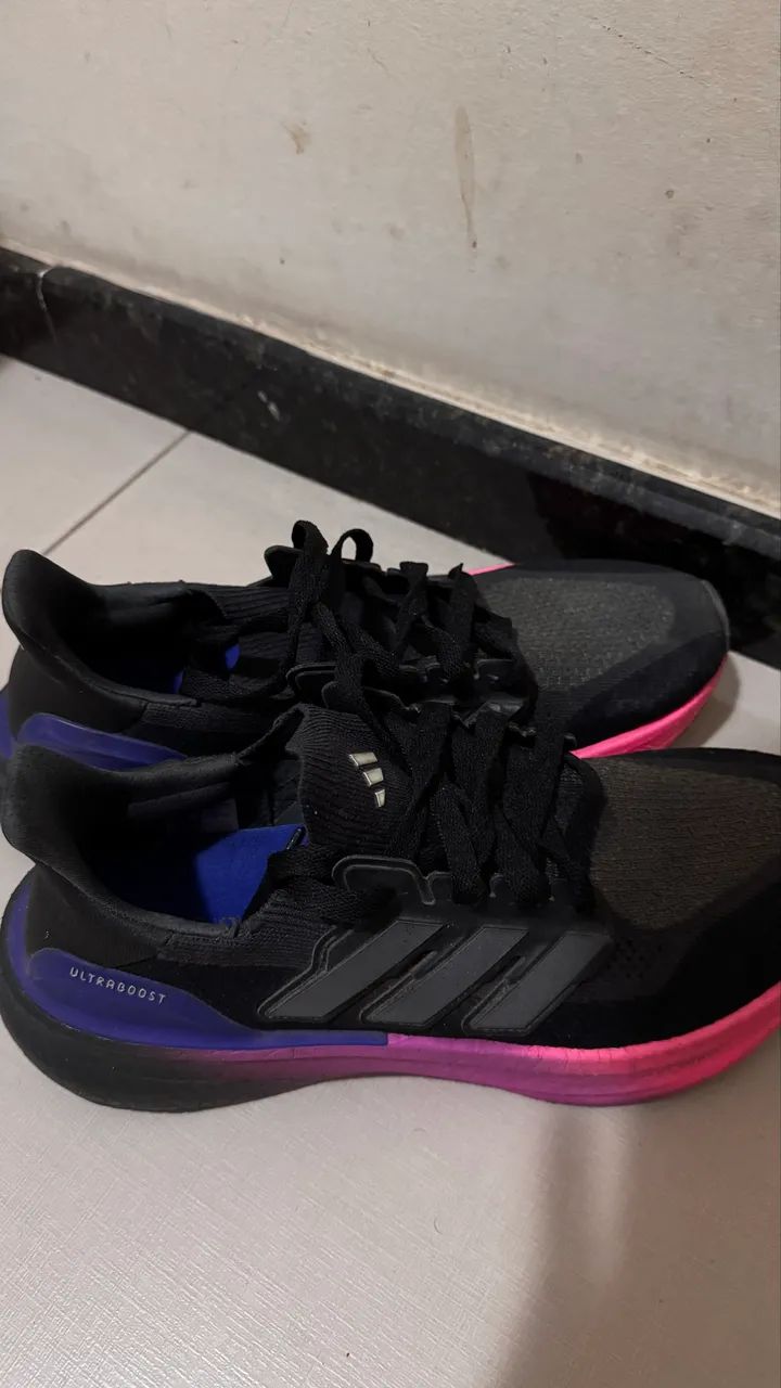 Tênis ultraboost adidas  - Foto 5