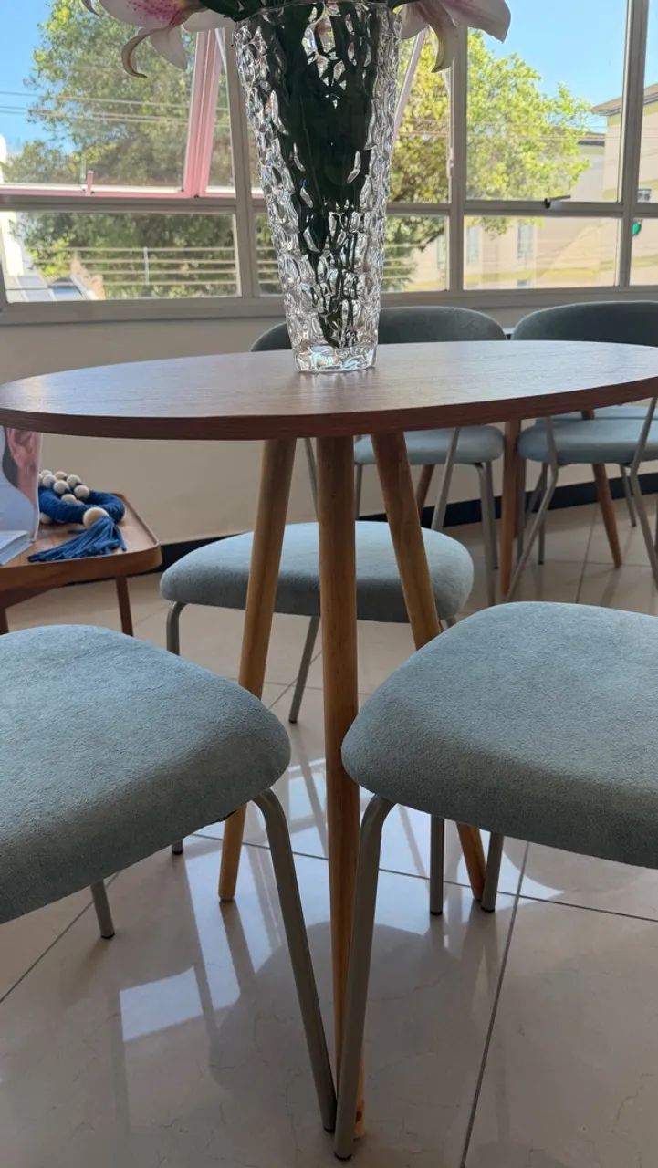 Vendo linda mesa de canto/varanda - Foto 5