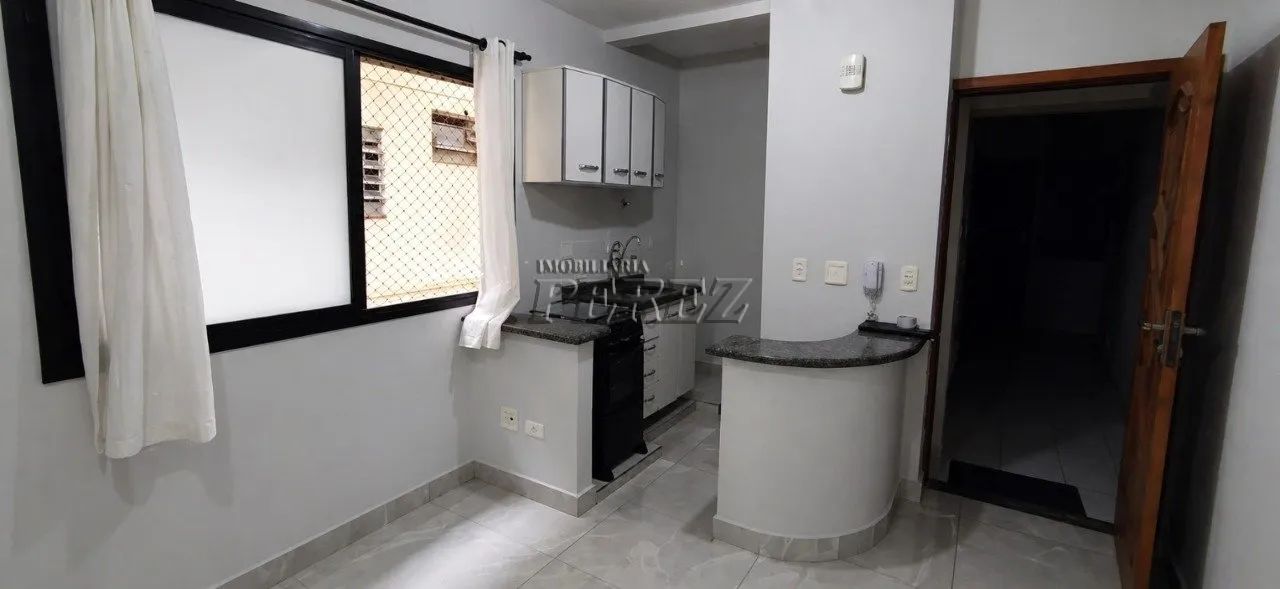 Apartamento à venda no Edifício Baldan na região central de Londrina