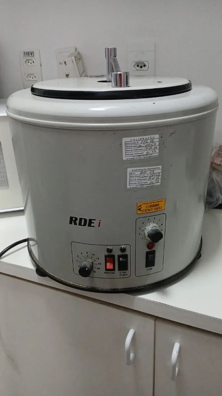 CENTRÍFUGA DE LABORATÓRIO RDE