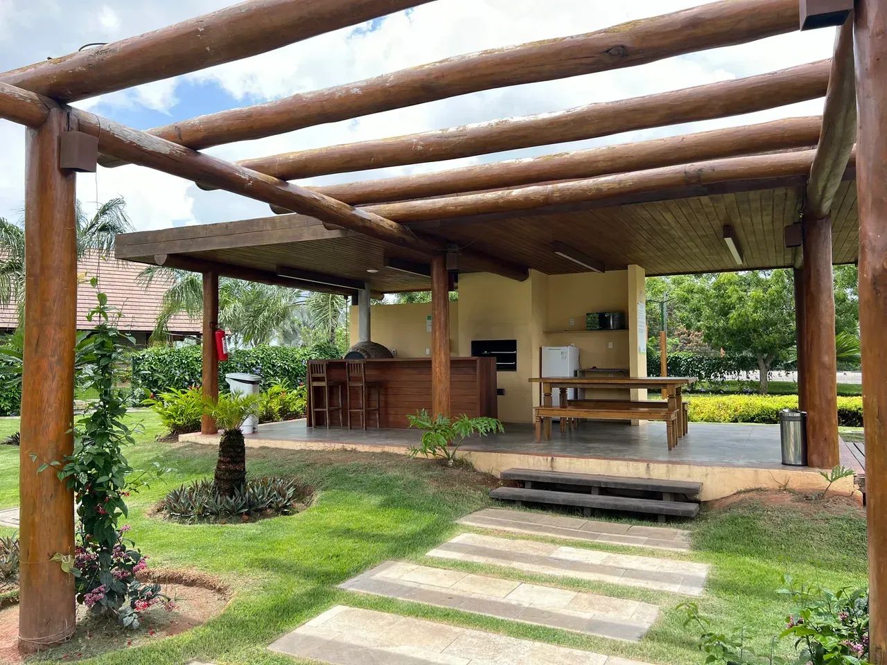 Lote plano no Alphaville Pernambuco (Oportunidade)