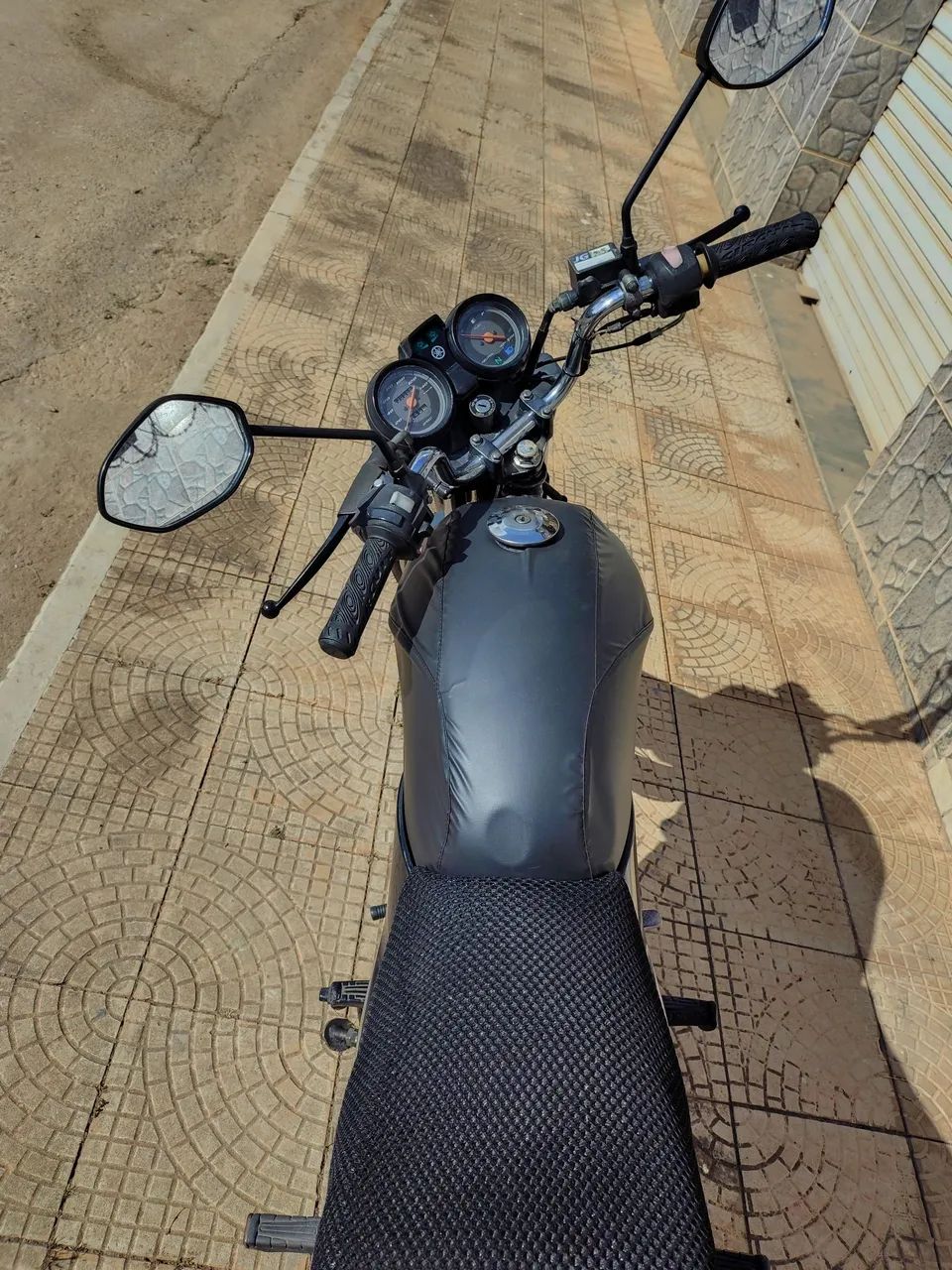 Vendo YBR 125 completa 2006 - Foto 2