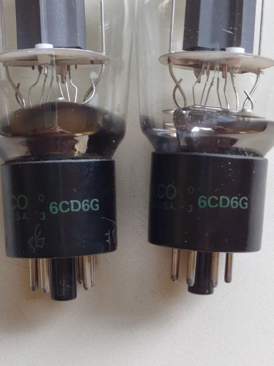 Válvulas eletrônicas Philips 6cd6g NOS