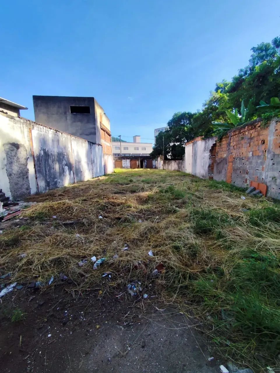 LOTE RESIDENCIAL E COMERCIAL NA AVENIDA MARUÍPE - SANTA CECILIA