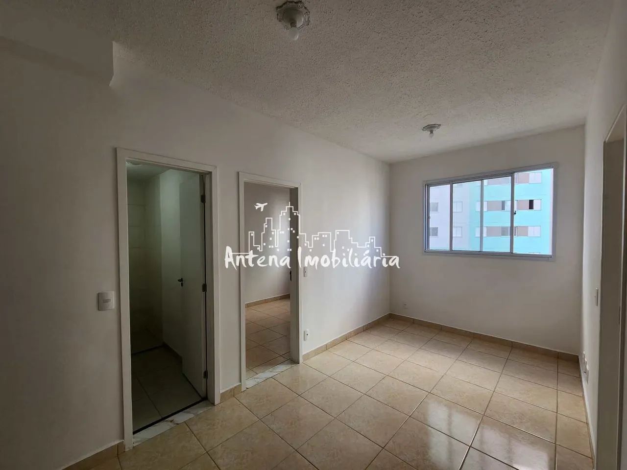 Apartamento com 02 dormitórios em Ferraz - Cód.: 12102.