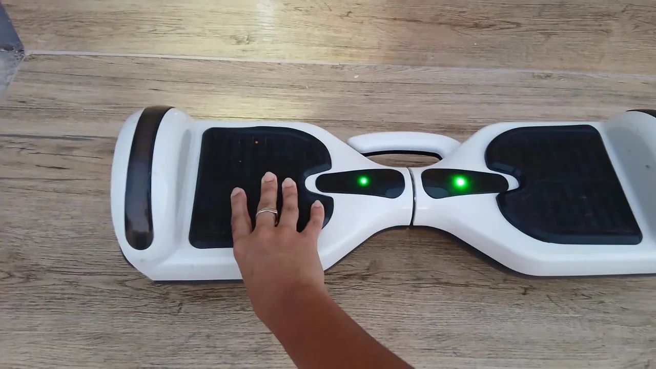 Vendo Hoverboad Branco - Foto 2