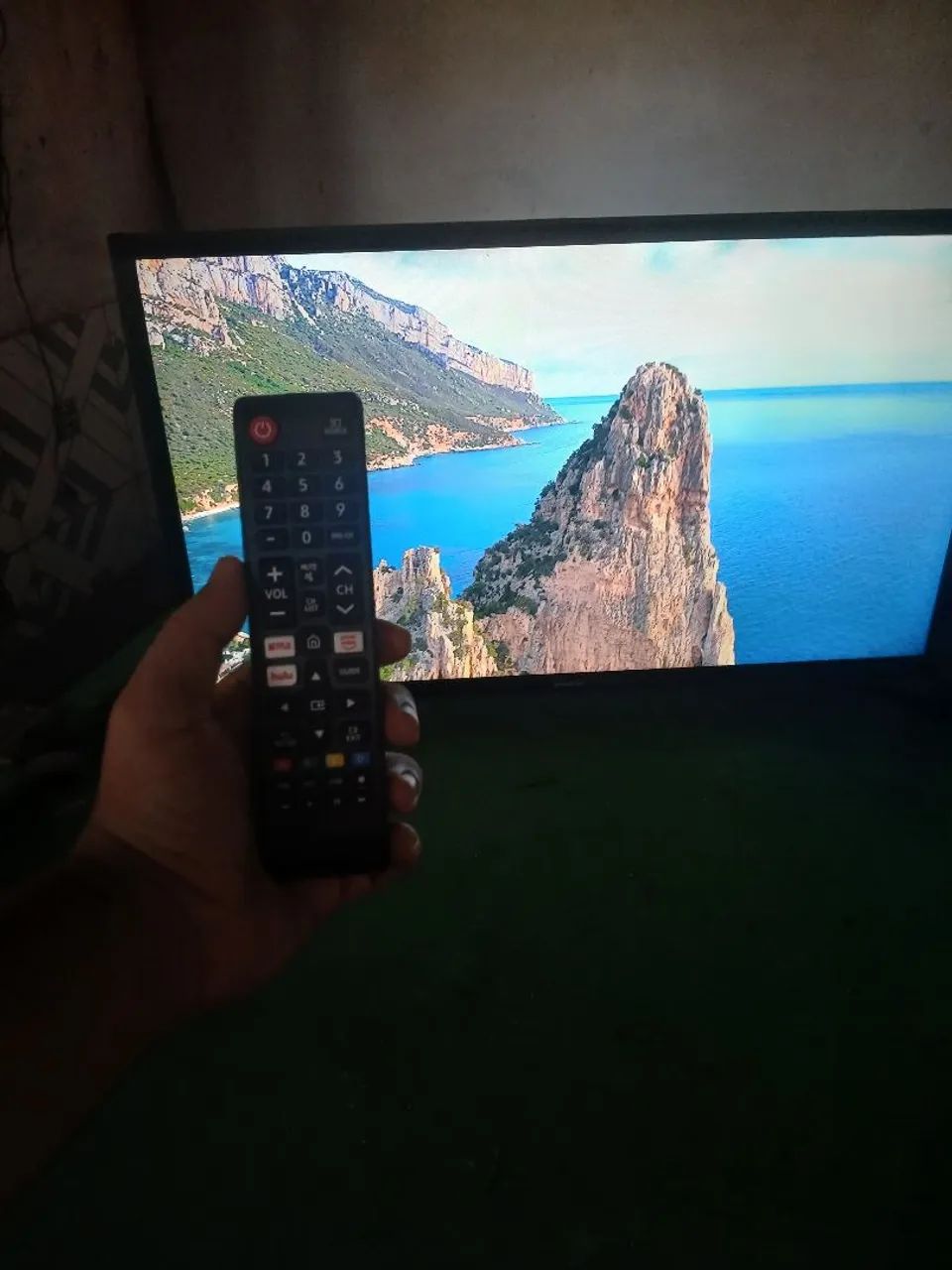Smart TV Samsung 32 Polegadas - Perfeito Estado + Controle Original - Foto 3