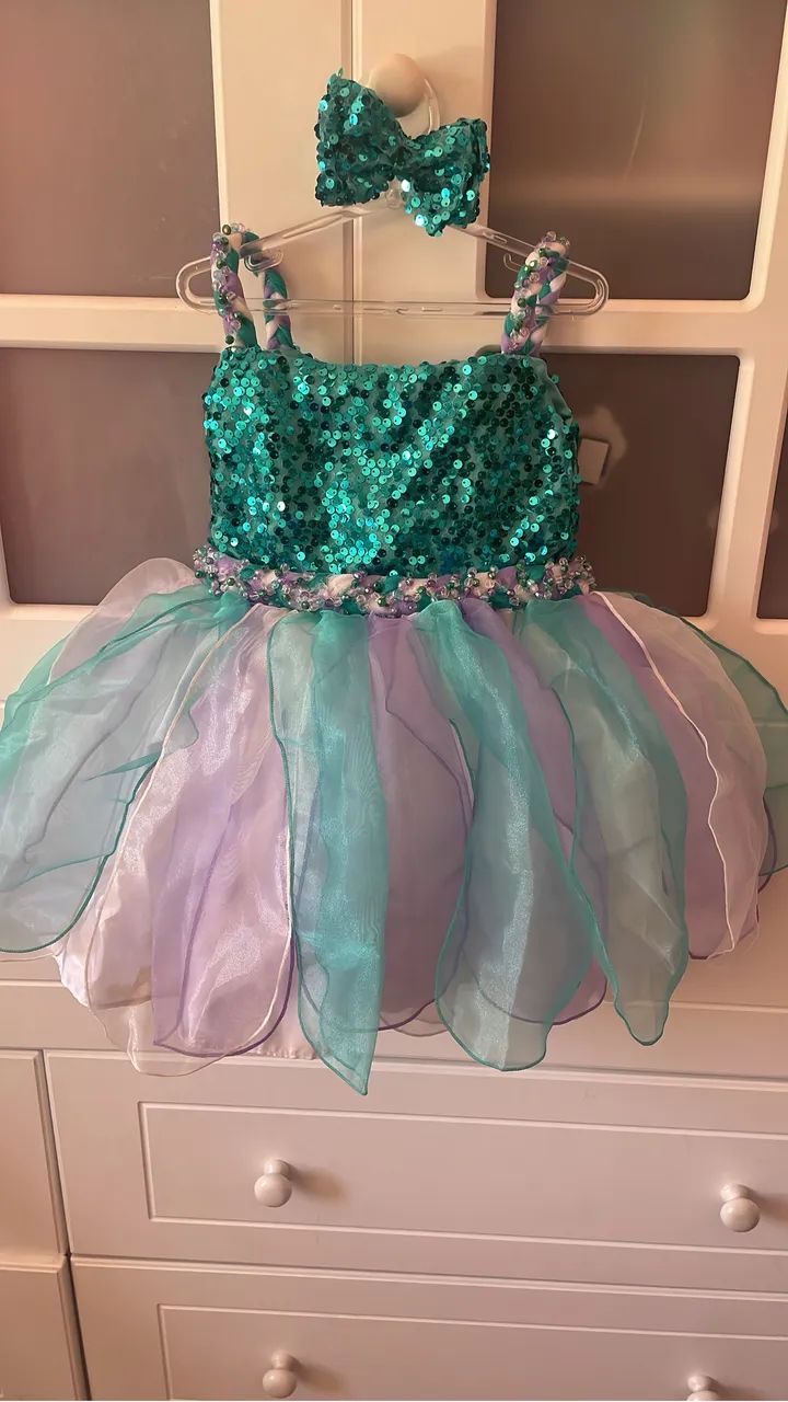 Vestido festa pequena sereia luxo ou tema soninho - Foto 3