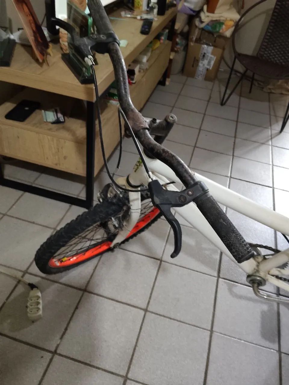 Bicicleta Adolescente Aro 20 usada  - Foto 2