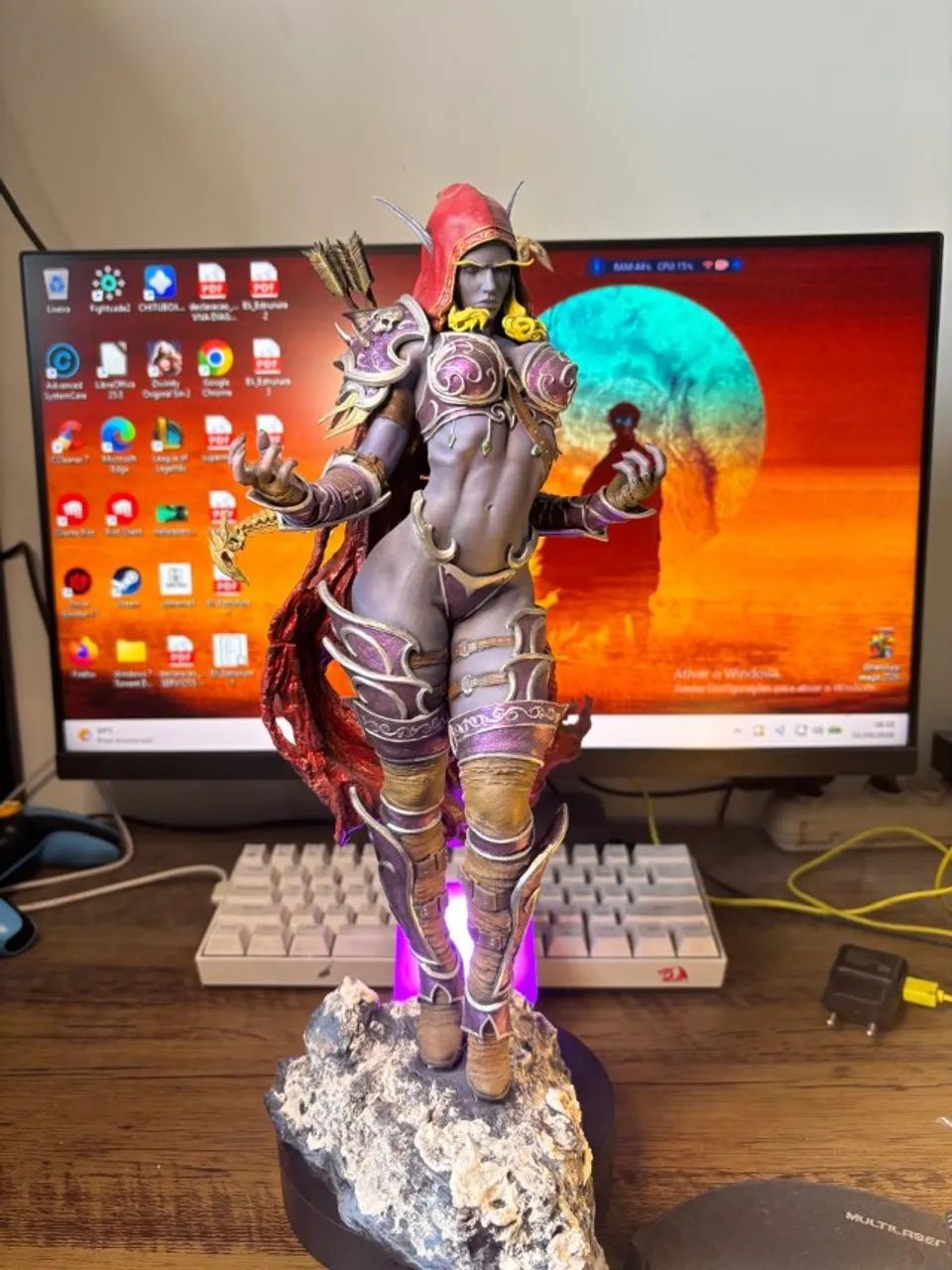 SYLVANAS WINDRUNNER - ESTATUETA EM RESINA - Foto 2