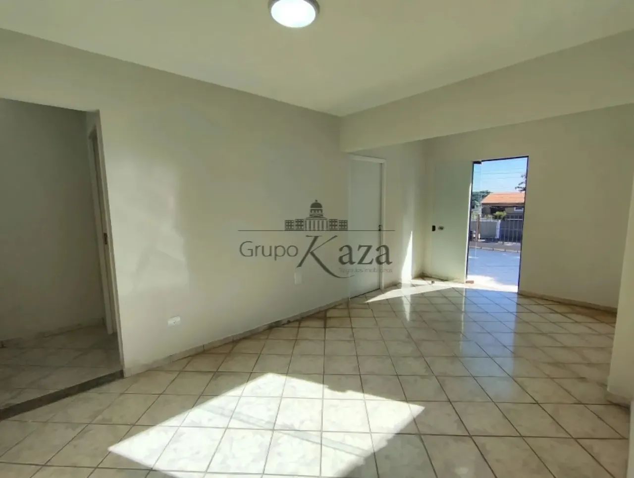 Casa com Edícula - Bosque dos Eucaliptos - 4 Dormitórios - 275m².