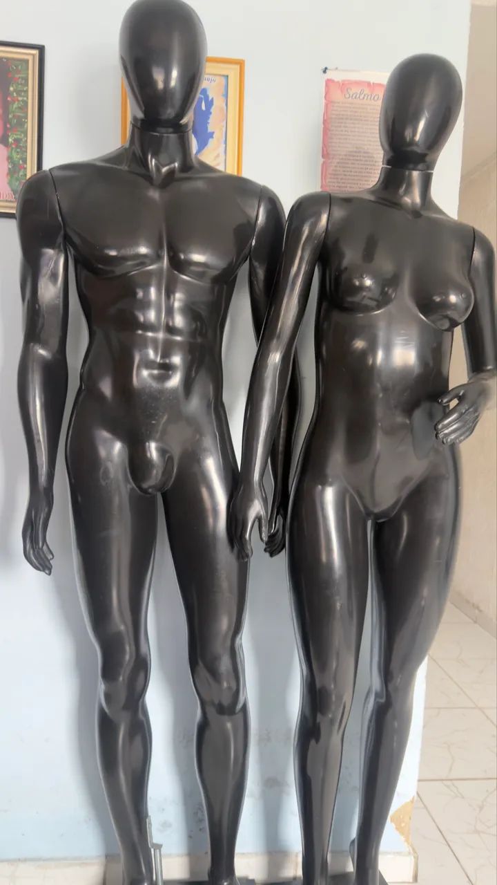 Vendo casal de manequins 