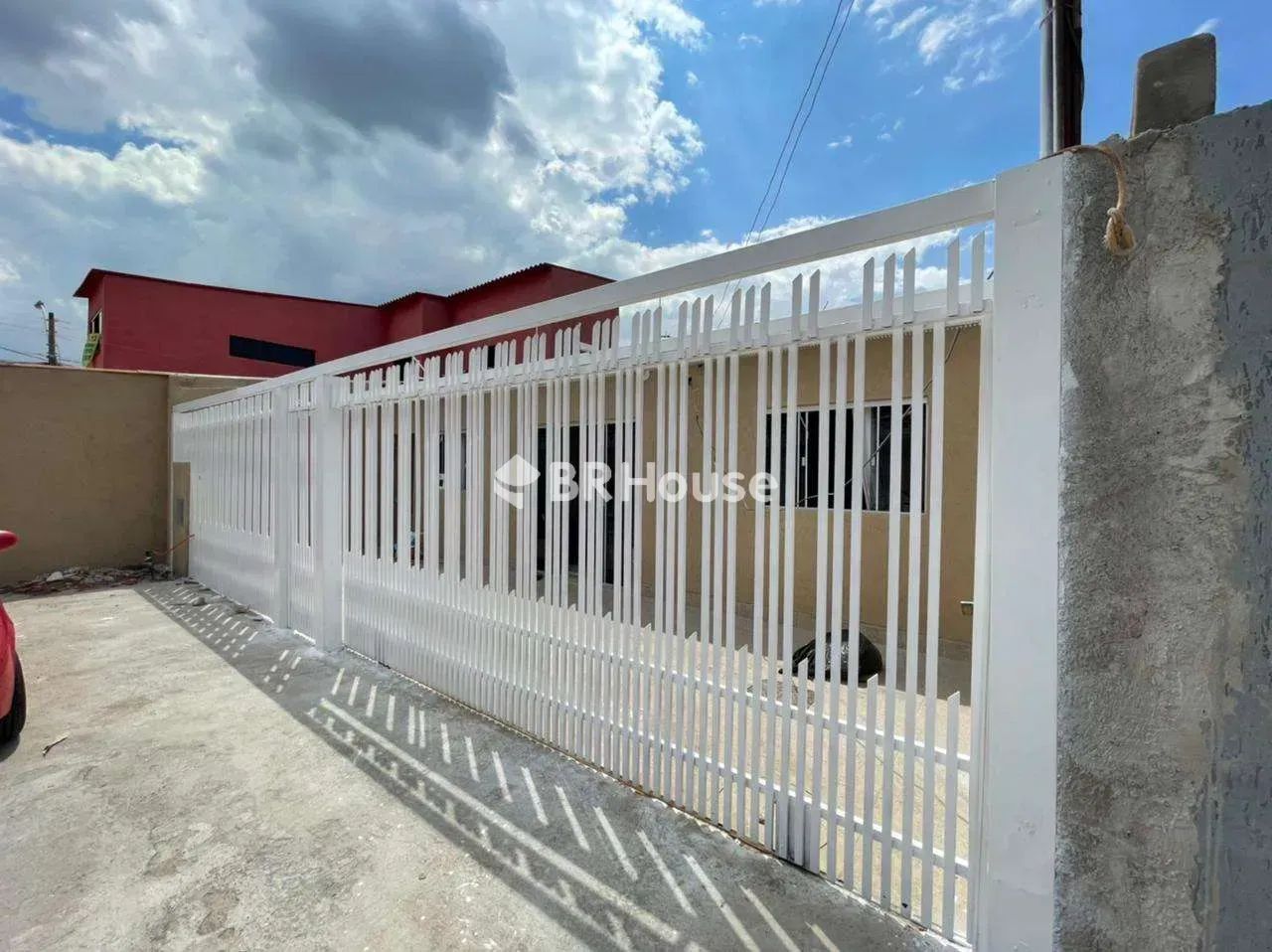 Recanto das Emas | Casa 3 quartos, sendo 1 suite