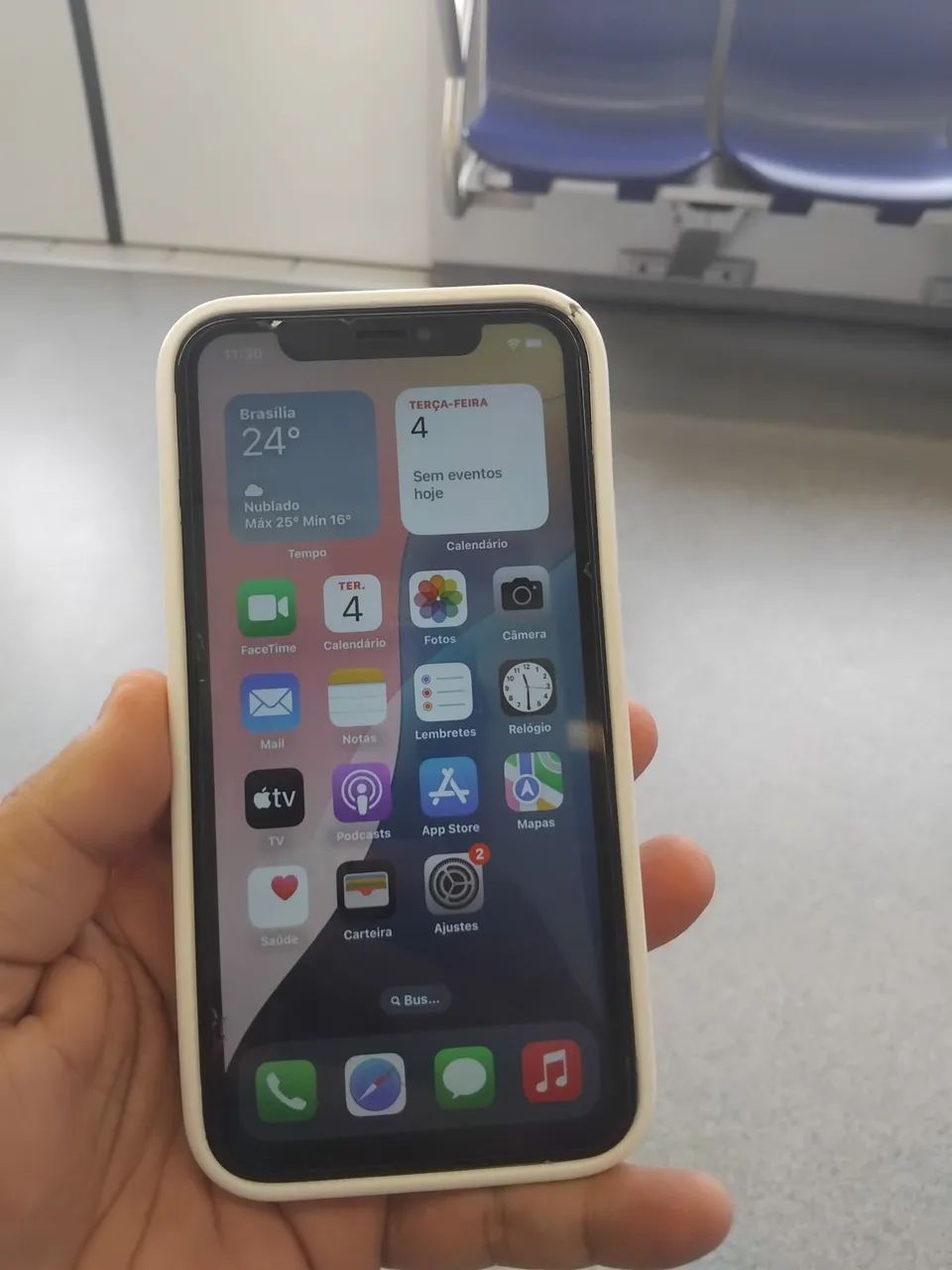 Iphone xr 64gb branco 