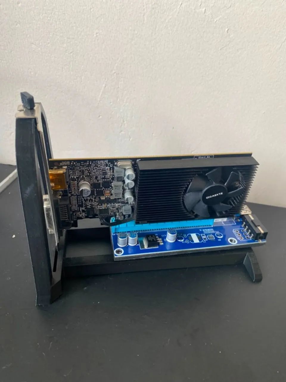 GT 1030 Gigabyte GDDR5 2GB - Excelente Estado - Foto 4