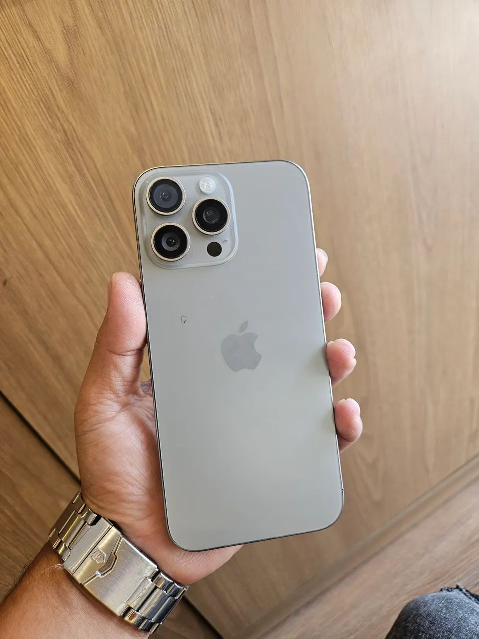 Iphone 16 Pro Max  - Foto 5