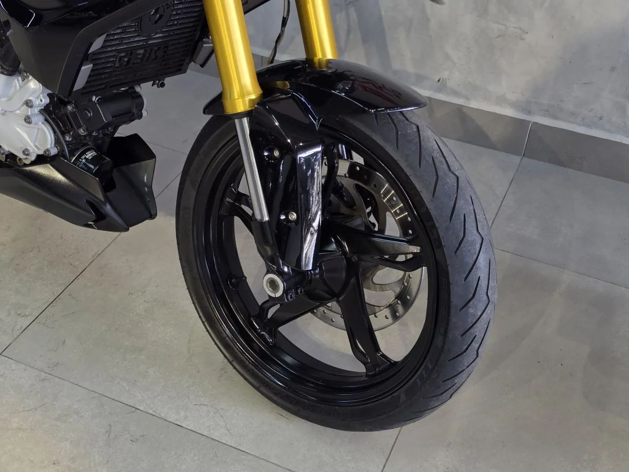 BMW G 310 R  - 2020 - Foto 5