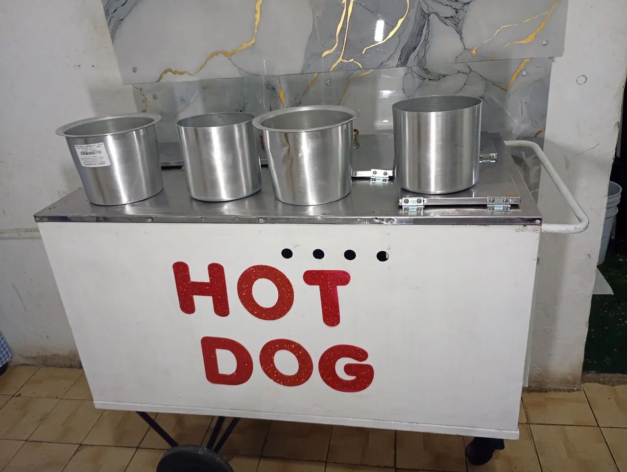 Carrinho de cachorro quente