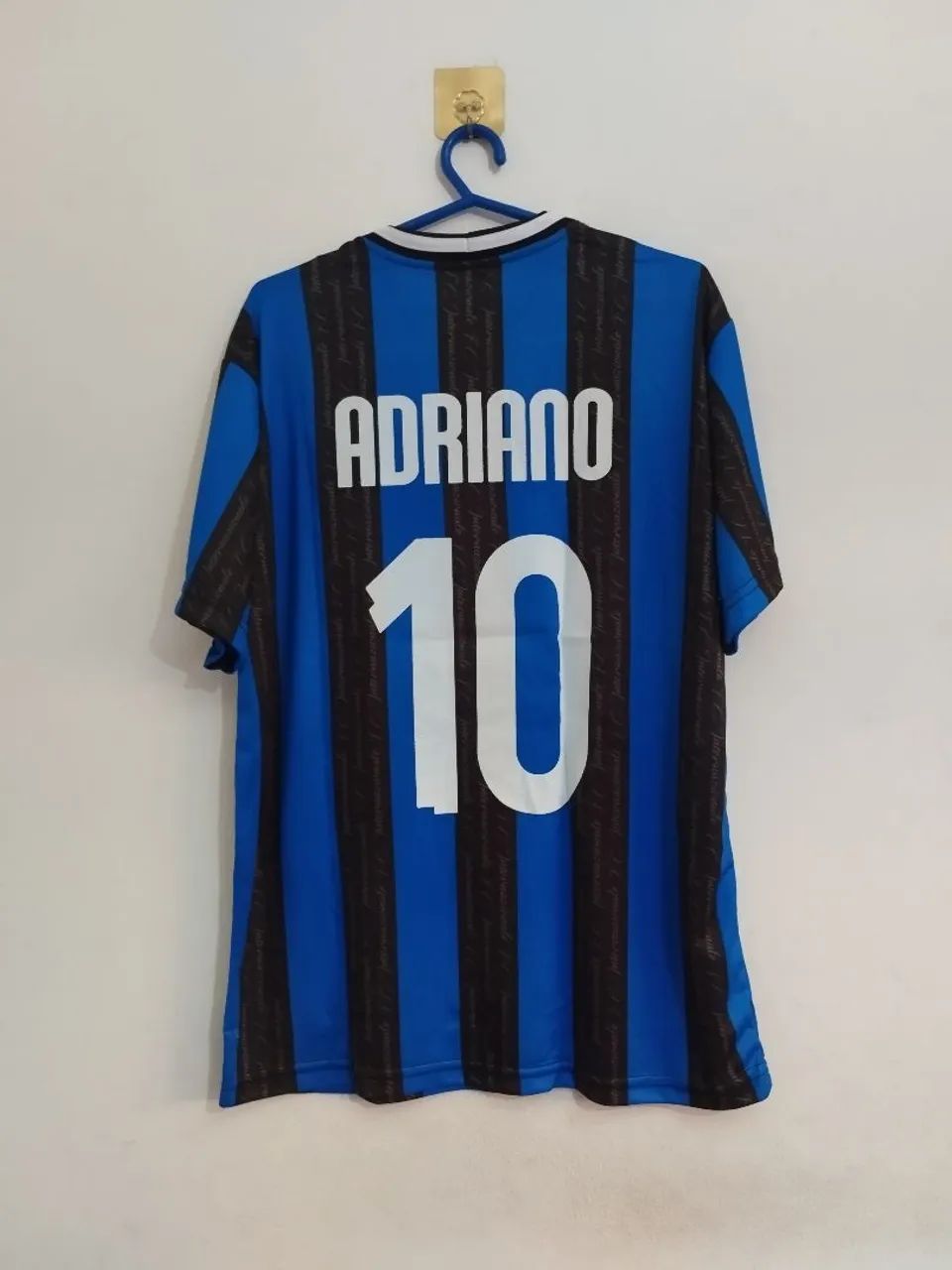 Camisa Inter Milão Retrô Adriano 10 Azul - Home Final Champions - Foto 3
