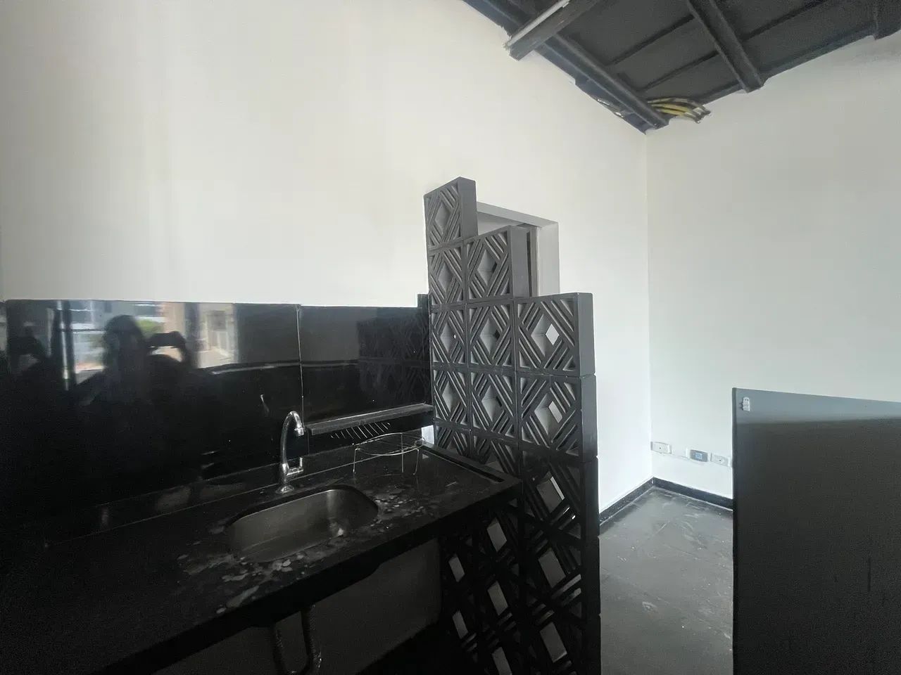 sala comercial proximo a orla morena - Foto 5