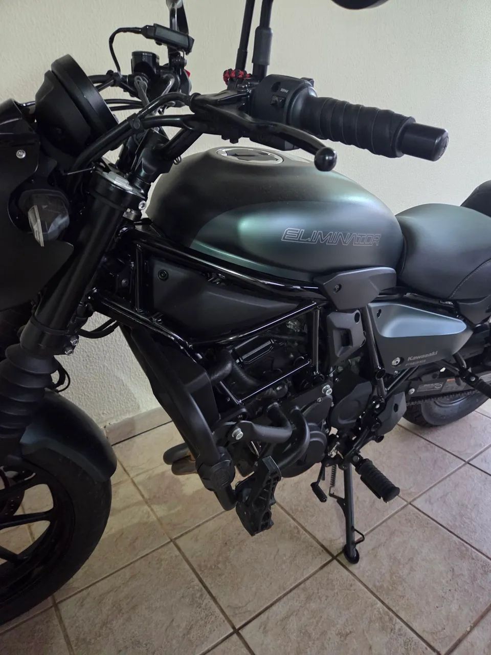 Kawasaki Eliminator 500SE - Foto 4