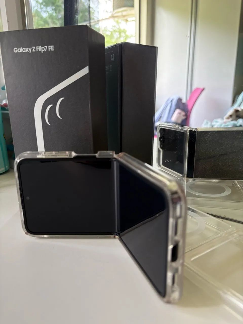 Galaxy z flip 7 FE  - Foto 2