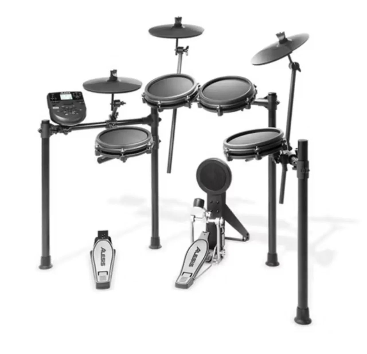 Bateria alesis nitro mesh kit.