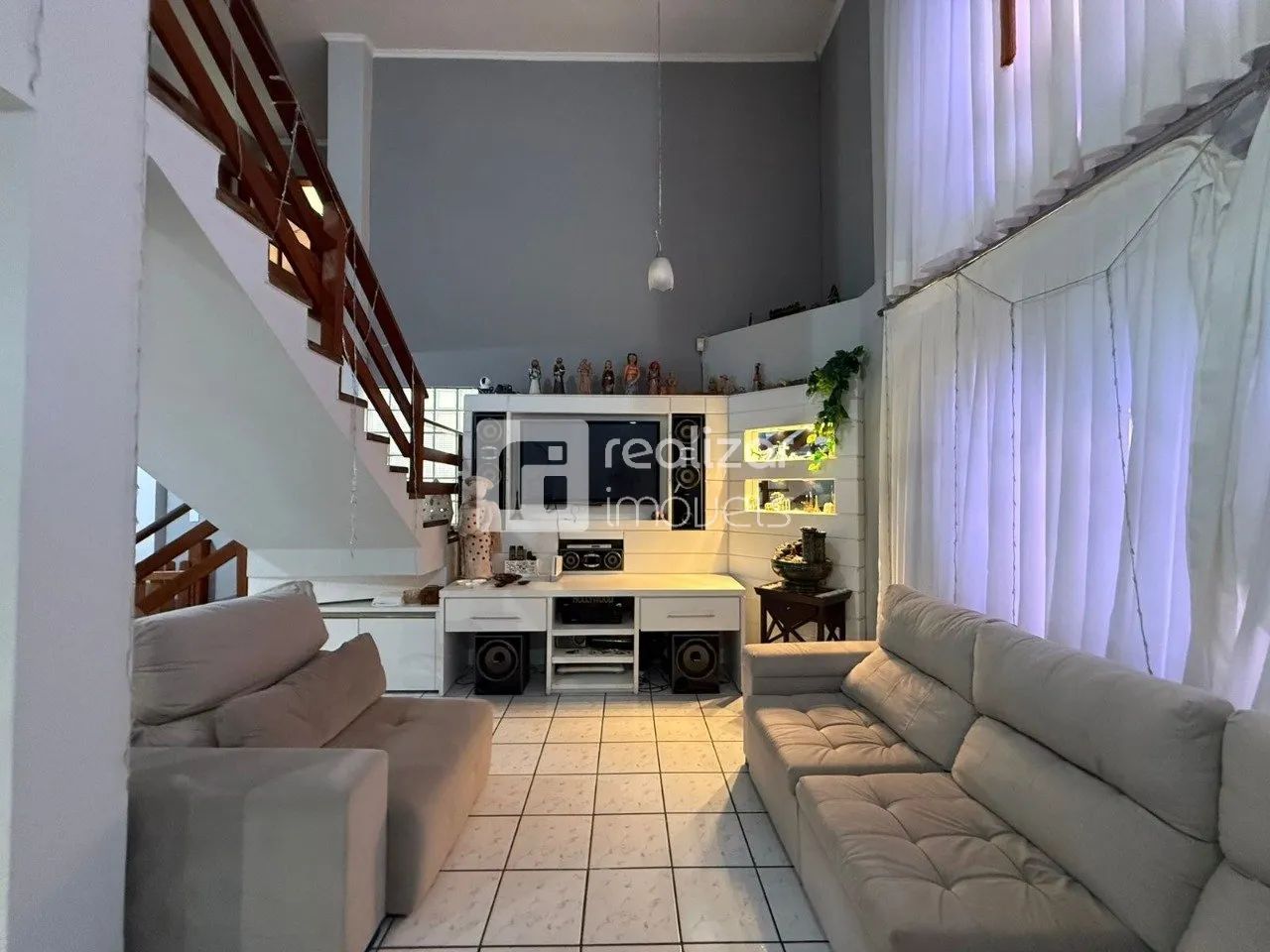 Casa de 5 quartos no bairro Jardim Atlântico - Florianópolis - Foto 2