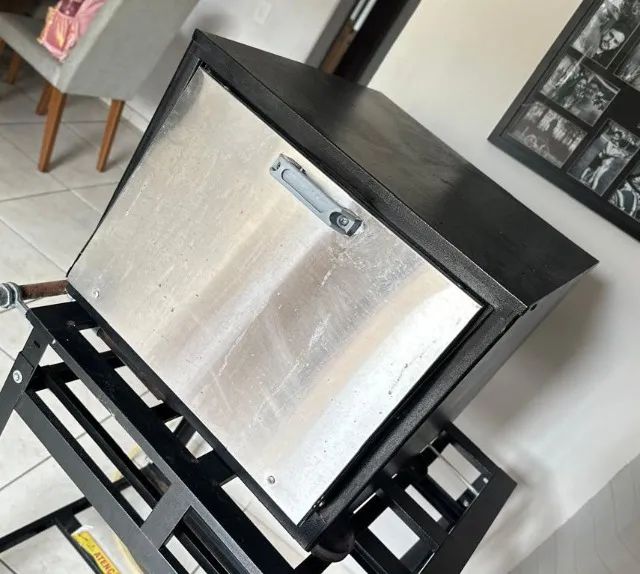 Forno Médio 80 Litros Baixa Pressão com Tampa de Inox Cefaz FRG-11 Forno Médio 80 Litros B