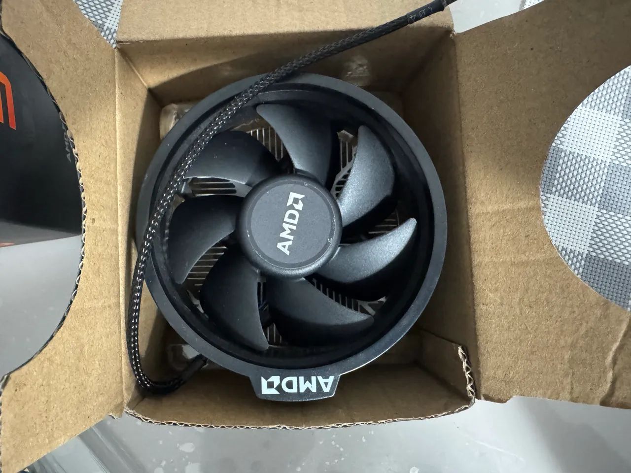 AMD Ryzen 5 8600G 6 Core/12 Thread + Cooler Box - Foto 4