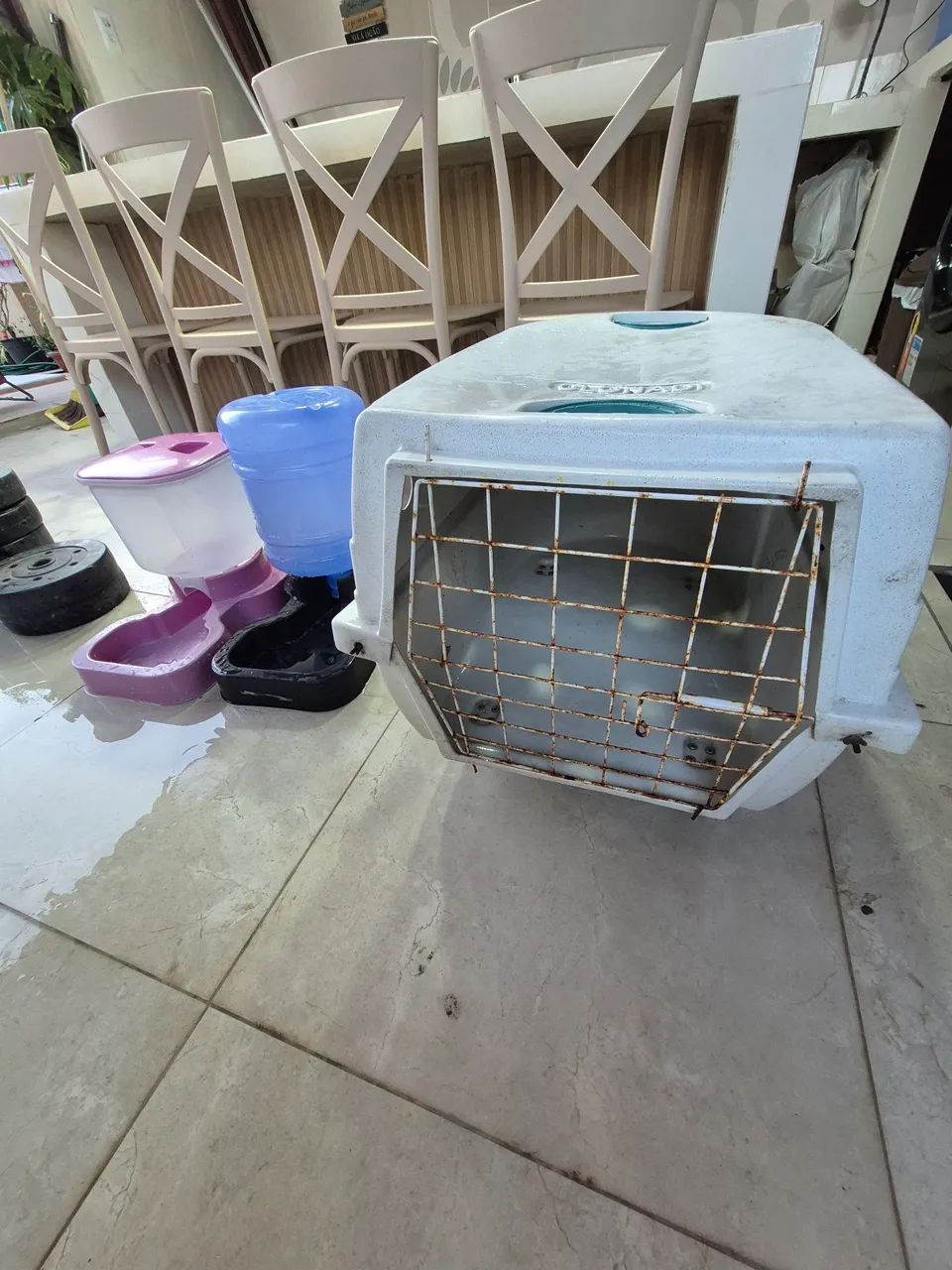 Caixa de transporte, comedouro e bebedouro para  pet - Foto 2