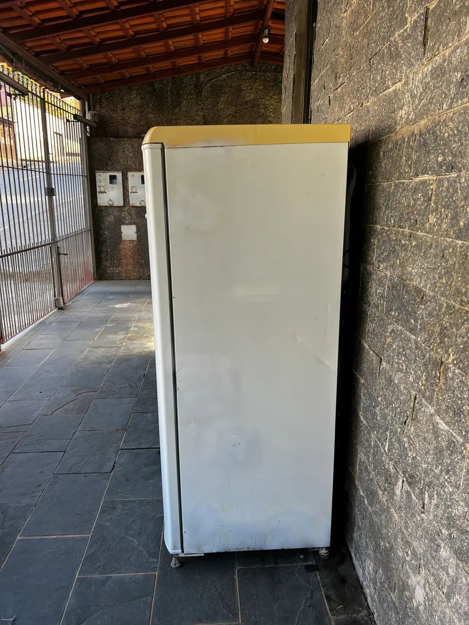 Geladeira Eletrolux 260L - Foto 5