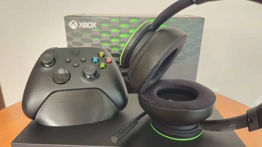 Xbox Series X + Headset Xbox Series Wireless Usados + Forza Horizon 5 Edição Suprema - Foto 2