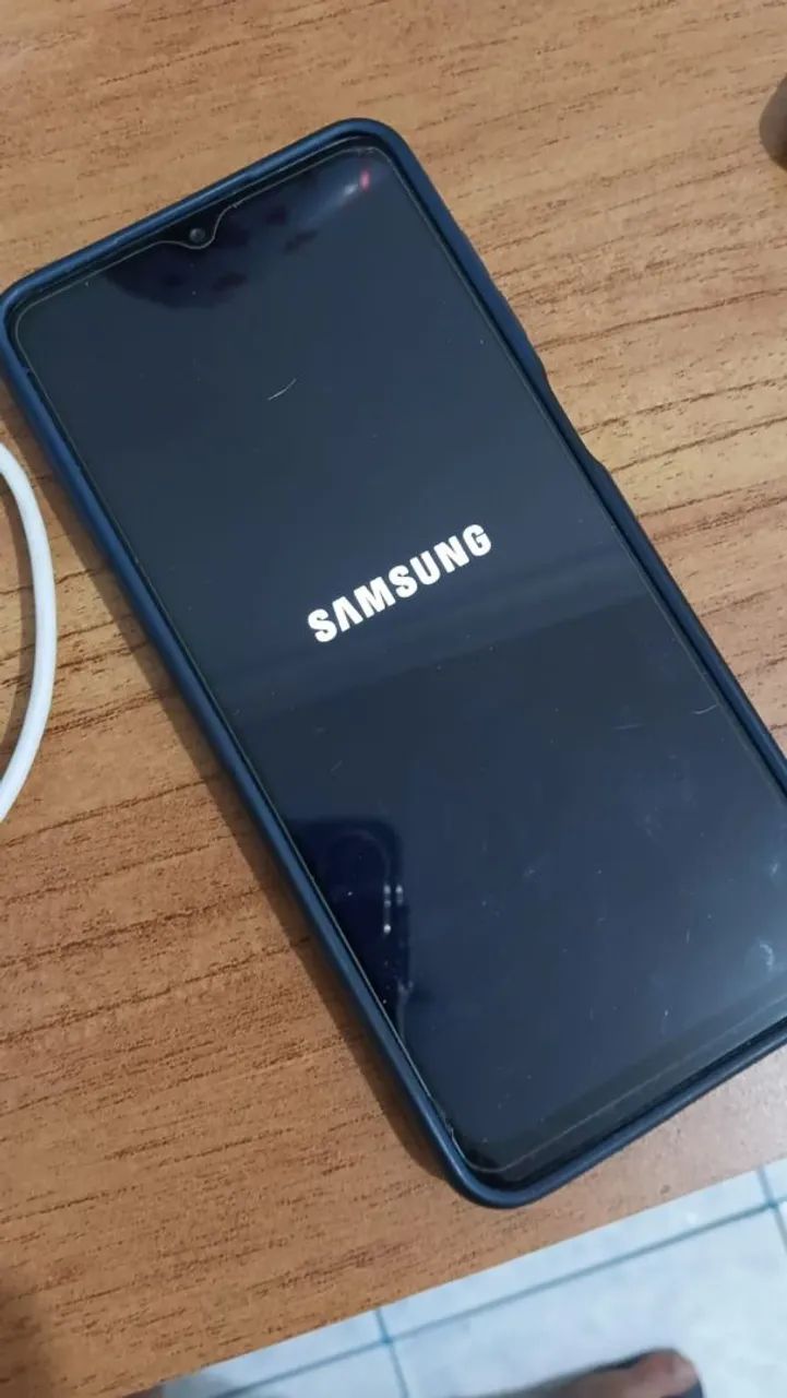 Vende celular Samsung A12 - Foto 2