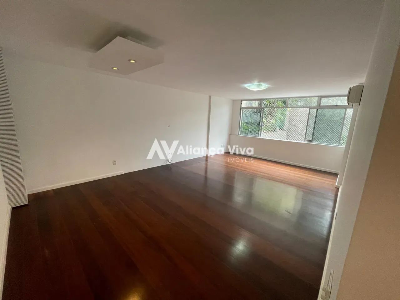 Leblon | Apartamento 3 quartos, sendo 1 suite