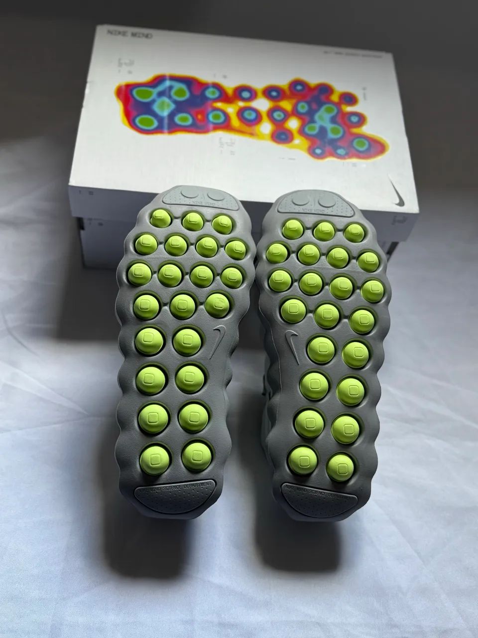 Nike Mind 002 Flyknit Barely Volt Wolf Grey (42) - Foto 5