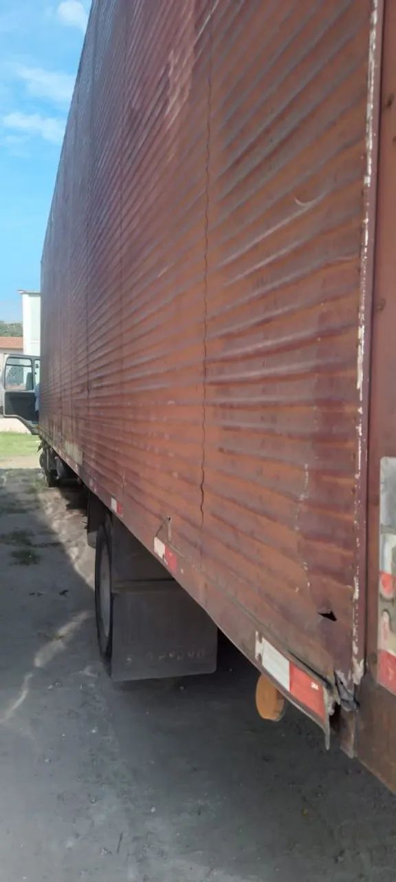 CARGO 1317e 2006 - Foto 3