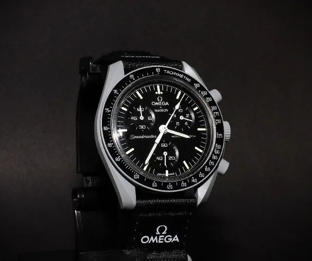 OMEGA X SWATCH - MISSION TO THE MOON - Acessórios - Cidade Brasil