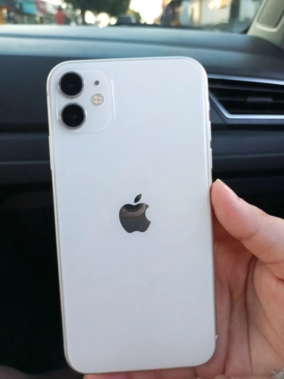 iPhone 11 semi novo  - Foto 3