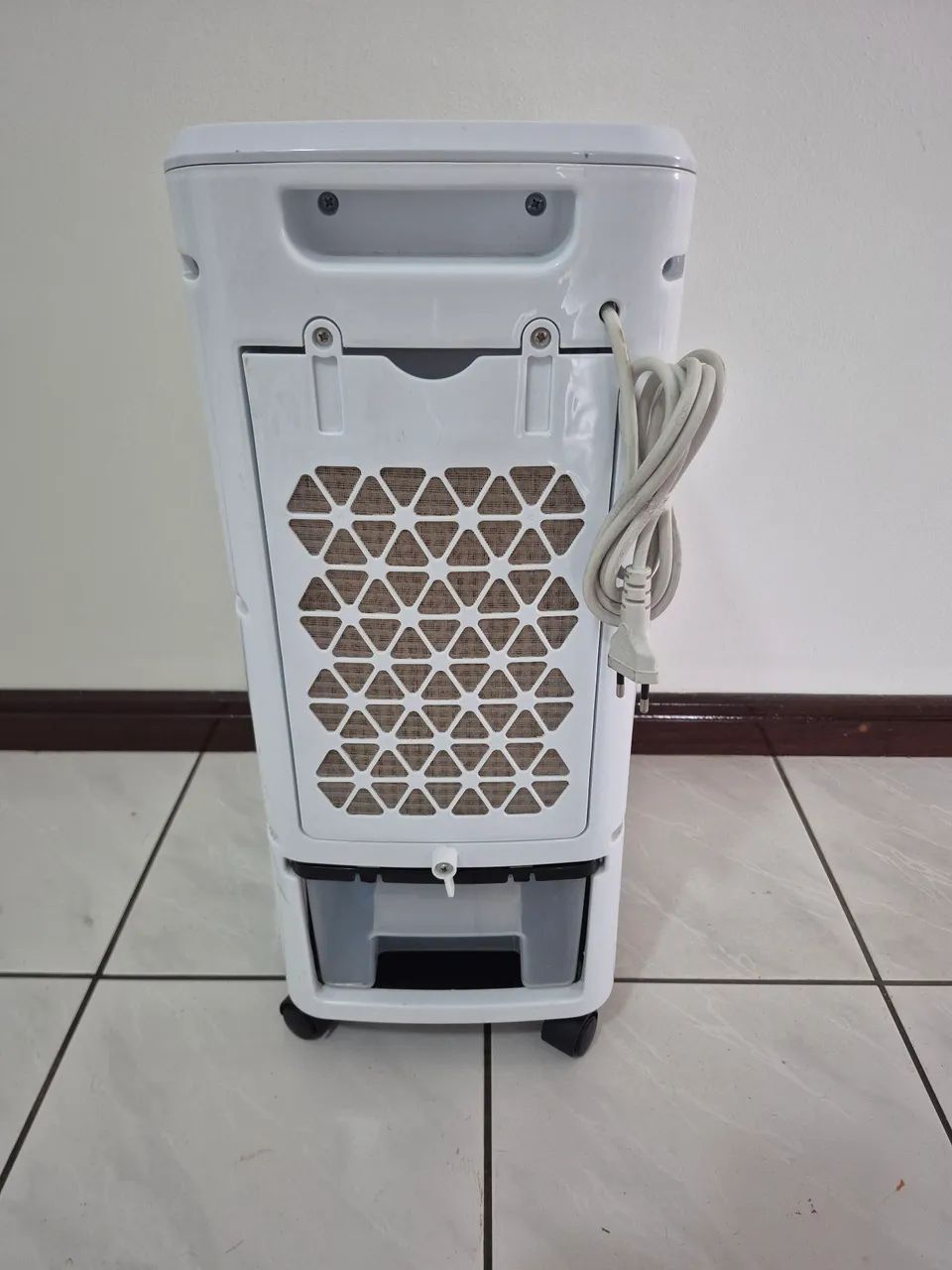 Circulador de ar torre britânia 220 w - Foto 3